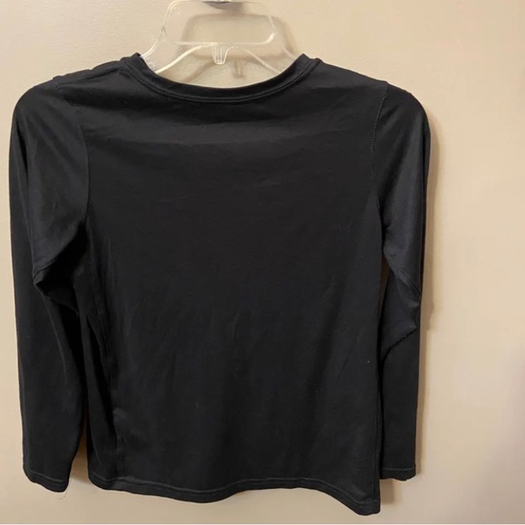 NIKE - Boys Dri Fit Black Pullover
Athletic Shirt - EUC Size L - Picture 4 of 4